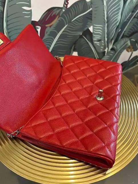 Sacs femmes: CHANEL - Timeless/Classique Leder Clutches – D'occasion à Wetzikon ZH par GOOD-WATER 3