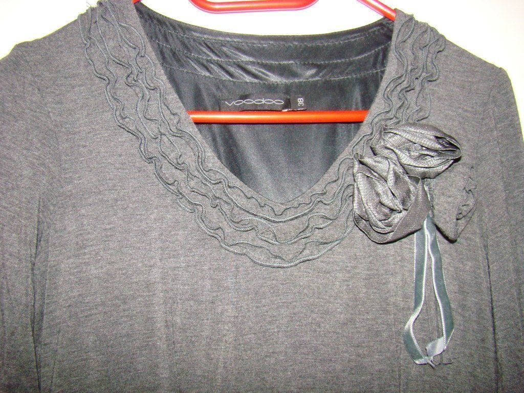 Kleider: Robe grise, Voodoo – Neu und originalverpackt aus Lussery-Villars von pousinete02 6
