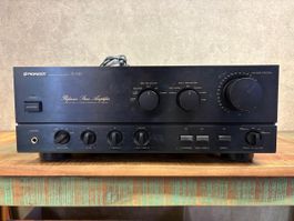 Stereo Verstärker Pioneer A-616 schwarz gebrauchter Zustand