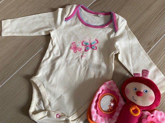 Lotti & Set di vestiti: neues Baby Set Gr. 62 "Schmetterling" – Nuovo (secondo la descrizione) da Staufen venduto da Nasli 2
