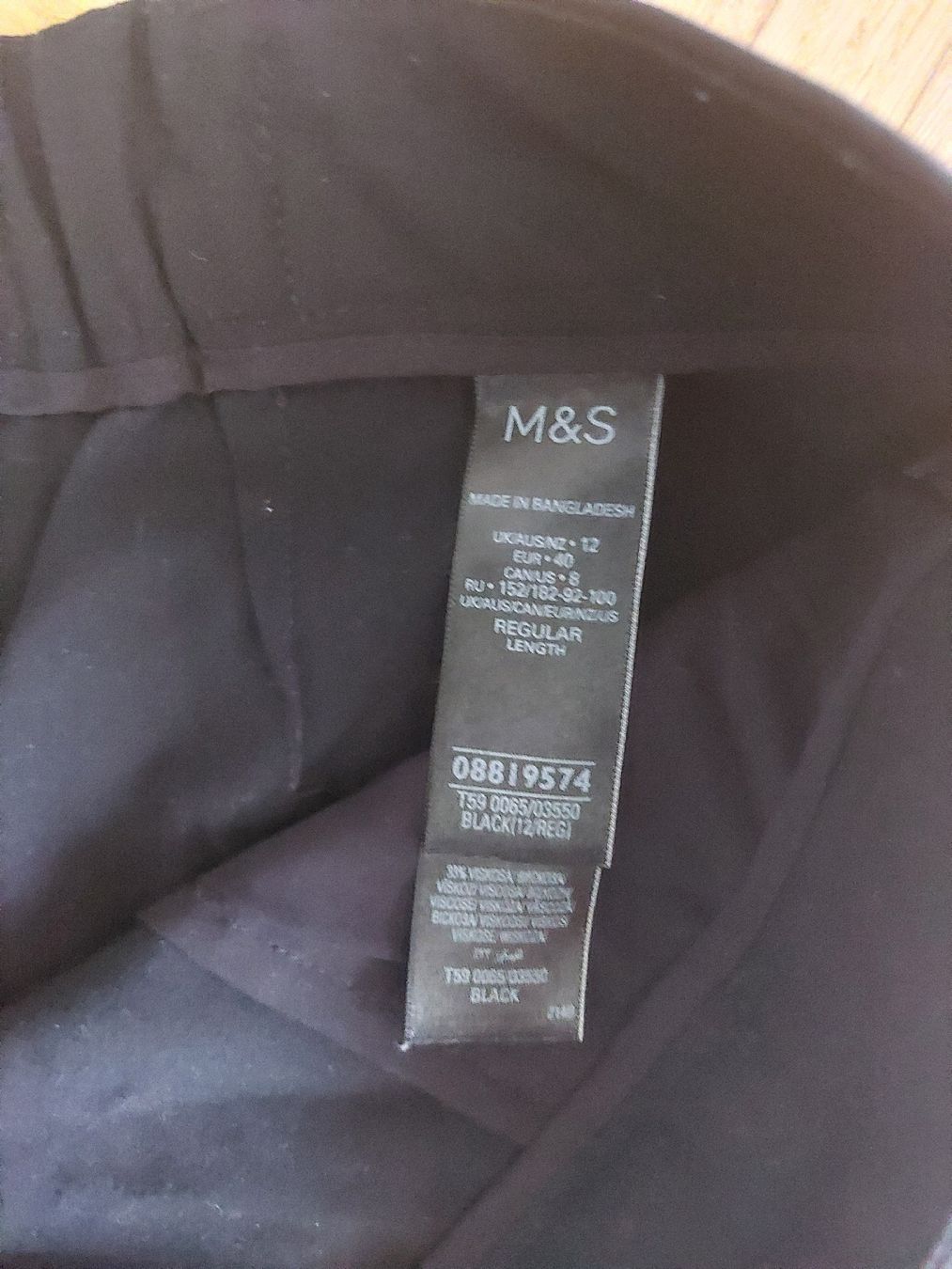 Pantaloni: M&S Hose schwarz 38 – Nuovo (secondo la descrizione) da Rosshäusern venduto da ter_z9gp 3