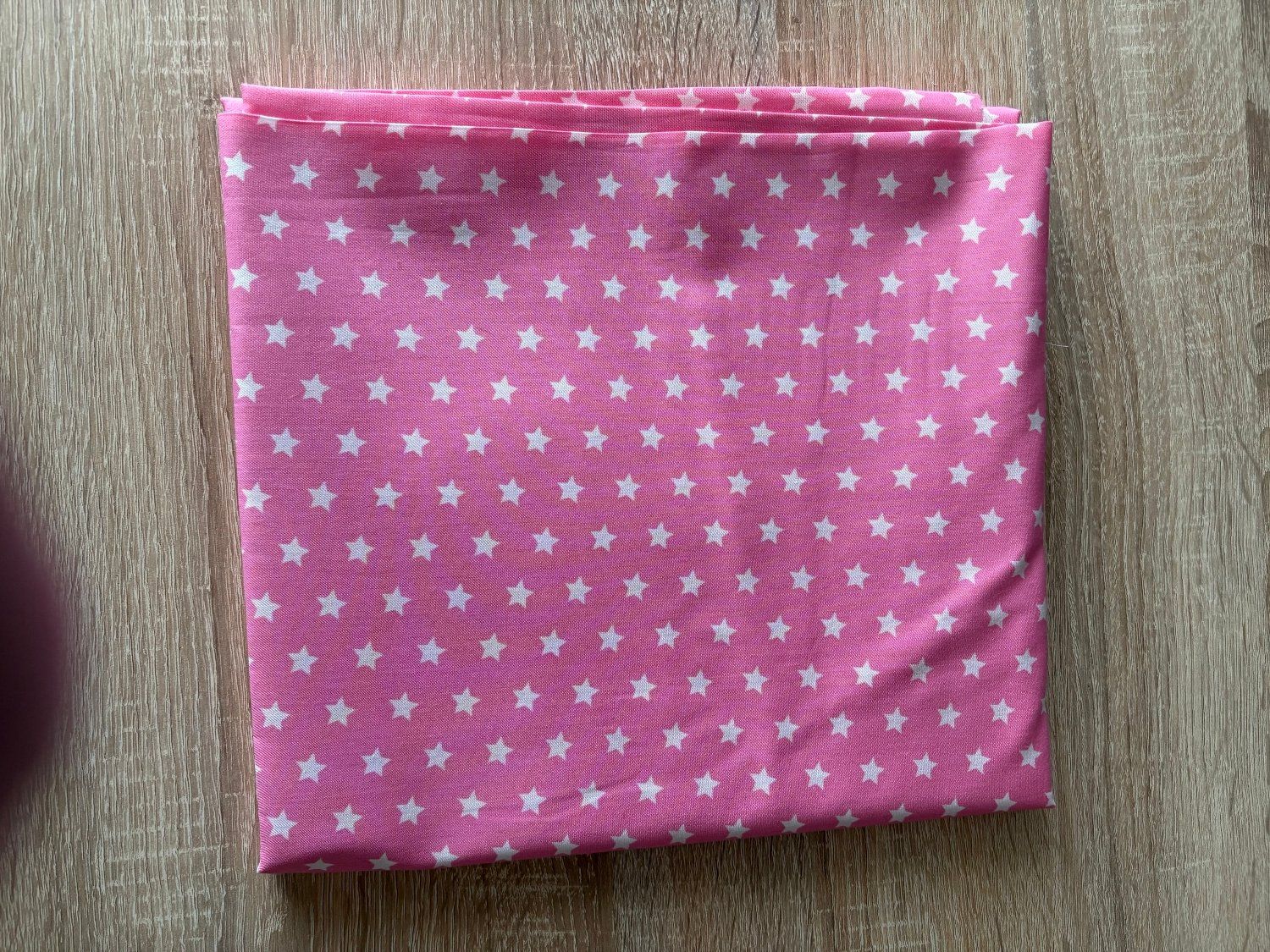 Tessuti: Baumwollstoff rosa mit weissen Sternen – Nuovo e nell'imballaggio originale da Pfäffikon SZ venduto da Desideria0