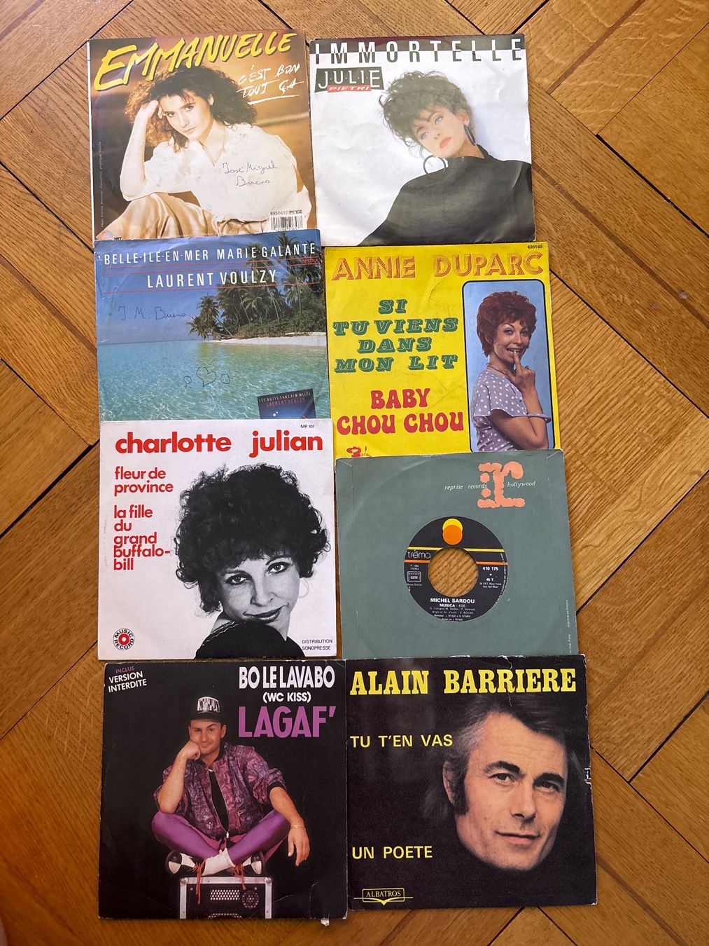 Vinyles: 8 vinyles, 45 tours – D'occasion à Genève par Buens4
