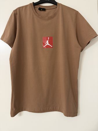 Jordan T-Shirt braun Grösse L guter Zustand