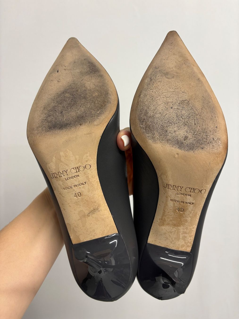 Jimmy Choo Damenschuhe: Jimmy Choo Pumps grau Leder 40 spitz 9cm – Neu und originalverpackt aus Regensdorf von secondchancefashion 6