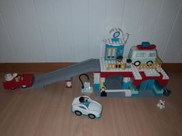 Lego Duplo Parkhaus und Waschstrasse / Push and Go Car 10948
