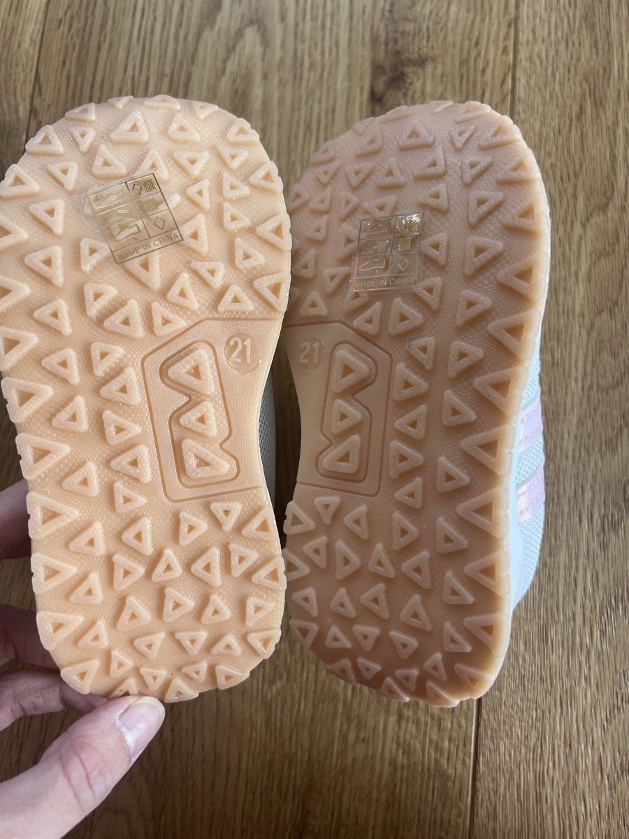 Scarpe per ragazzi: Kinderschuh Grösse 21 neuwertig – Nuovo e nell'imballaggio originale da Breitenbach venduto da Saskia.Betschart 3