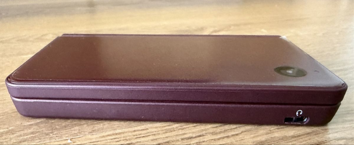 Nintendo Konsolen: Nintendo DSi XL Weinrot – Defekt aus Glattpark(Opfikon) von Beubeu44 3