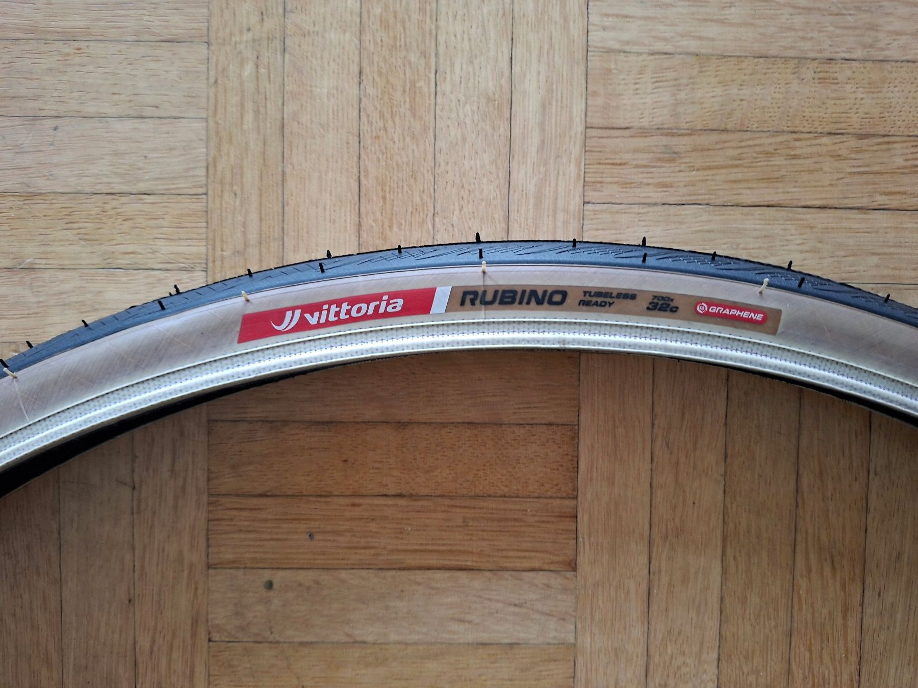 Ersatzteile: Tubeless Ready Rennvelopneu – Gebraucht aus Zürich von Micaus 1
