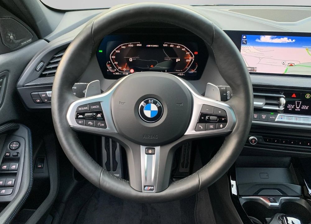 BMW M135i xDrive Steptronic 6
