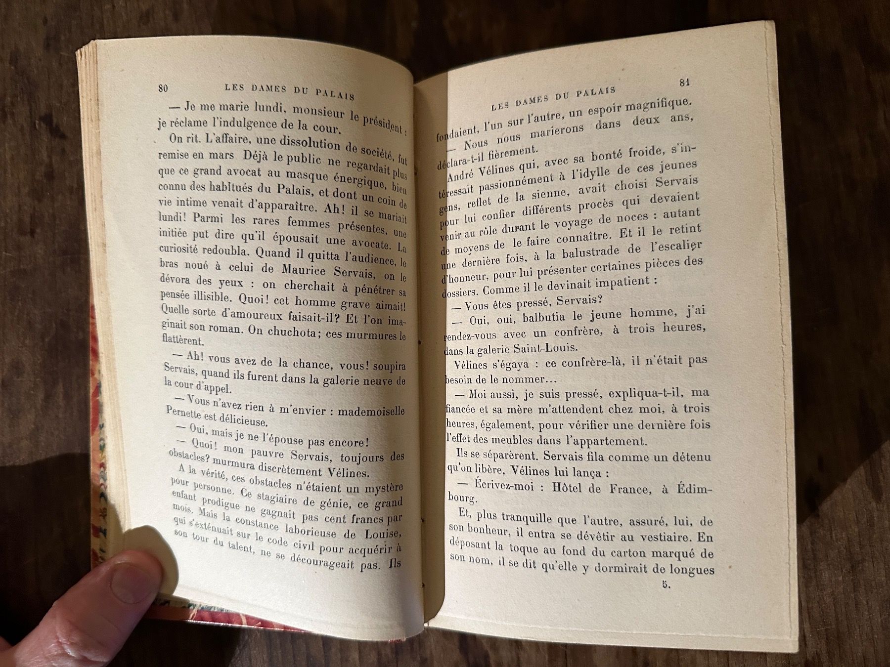 Bücher: Colette Yver: Les Dames du Palais – Gebraucht aus Zürich von allp 4