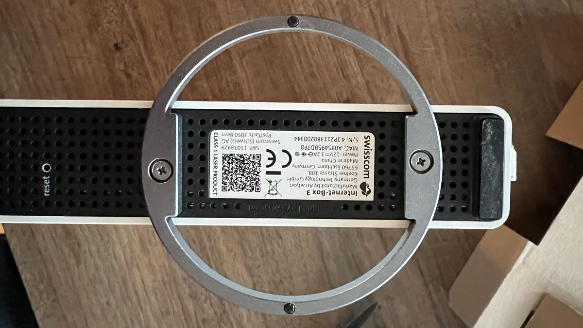 Swisscom Modems & Router: Internet Router – Gebraucht aus Kriens von LittleButton84 2