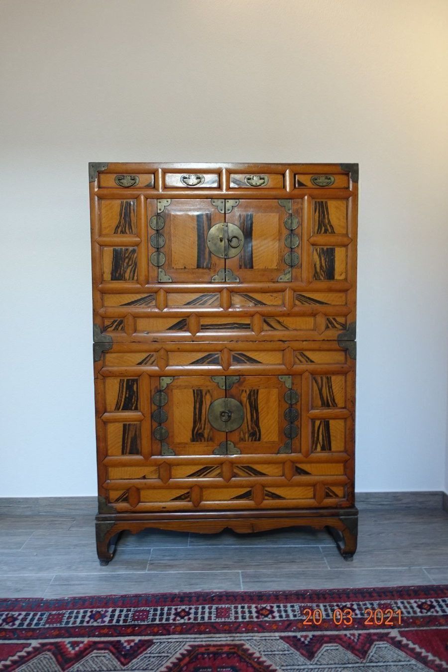 Commodes: Asiatica Antike koreanische Kommode Persimmonholz – D'occasion à Granges VS par dan_6bcm