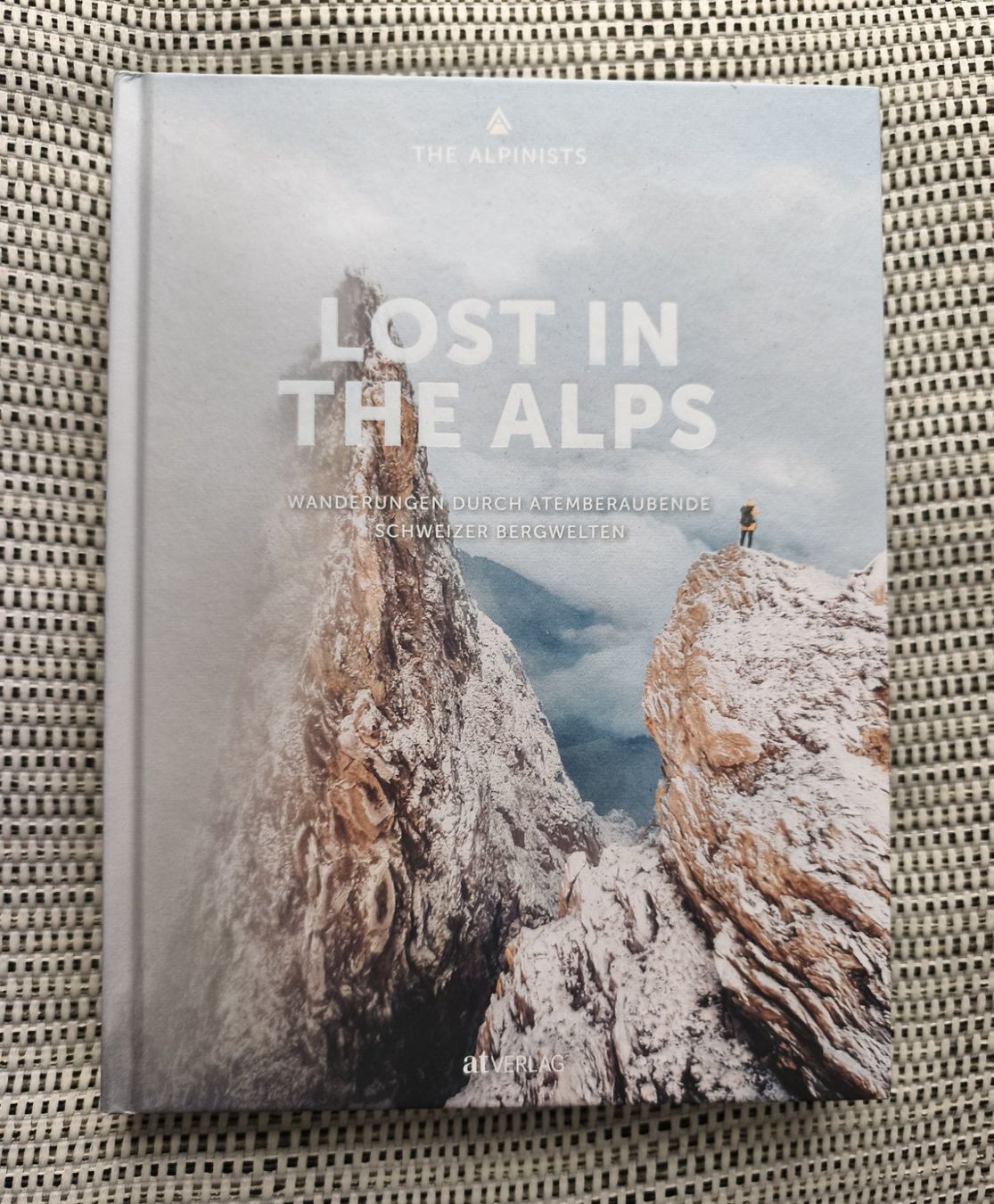 Libri: Neu. Lost in the alps - Schweizer Bergwelten - – Nuovo (secondo la descrizione) da Thun venduto da art.design.BK