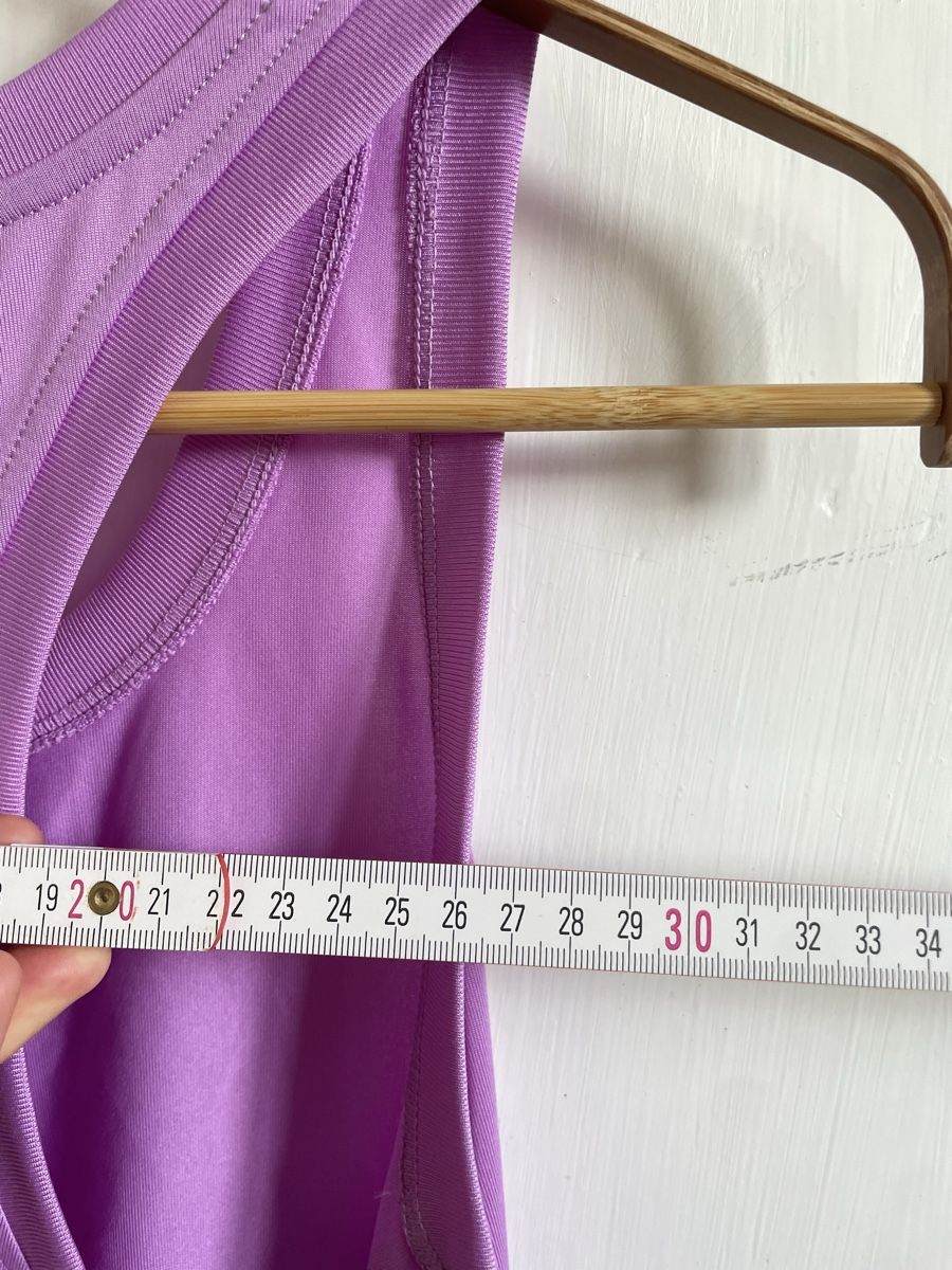 Nike Top: Sport Tanktop Violett S – Usato da Bremgarten AG venduto da fhr.11 4
