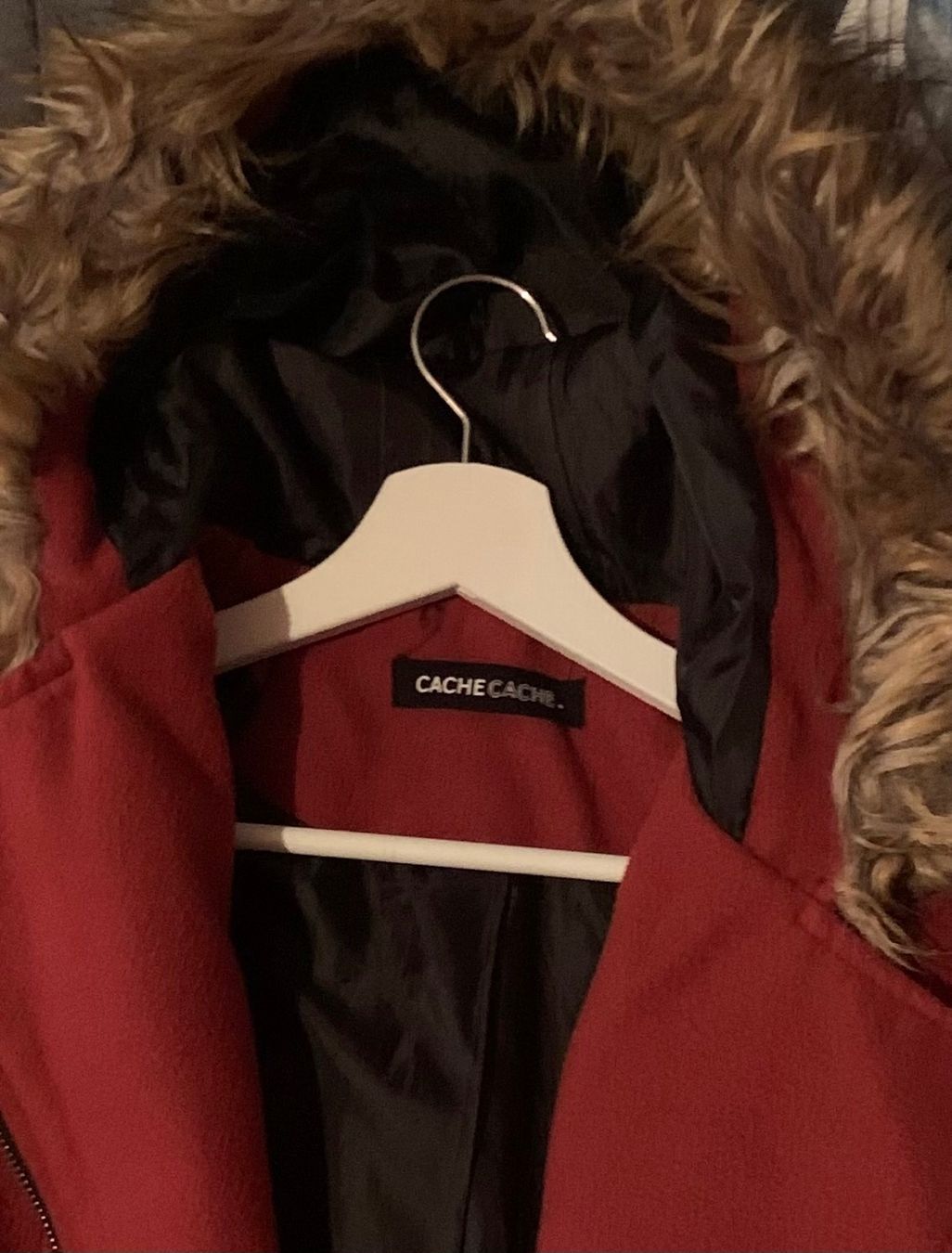 Cappotti: Manteau rouge – Usato da Rüthi (Rheintal) venduto da zit_y7br 3
