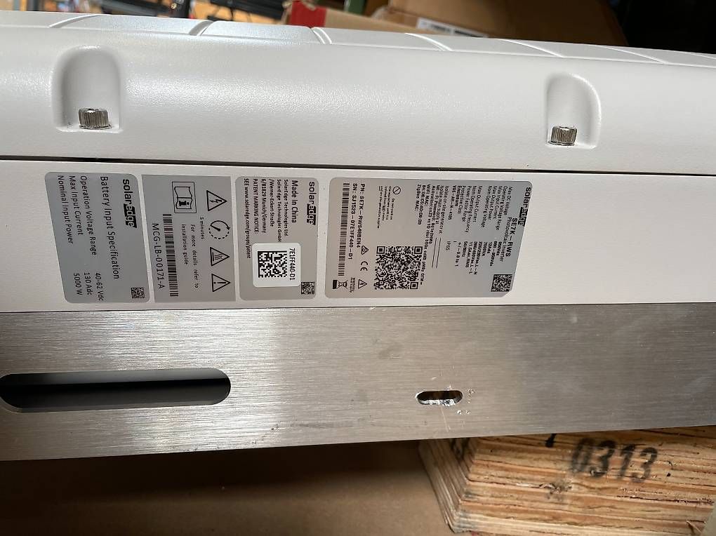 SolarEdge Wechselrichter: SolarEdge Hybridwechselrichter SE7K - Neuwertig – Gebraucht aus Brügg BE von GerberSteven 2
