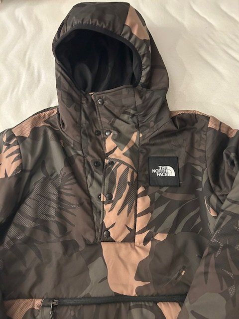 Giacche: Northface Fallback Hoodie Jacke – Nuovo (secondo la descrizione) da Flawil venduto da bridge28 1