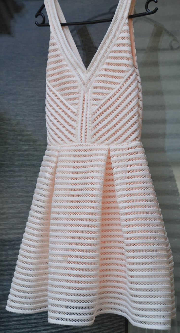 Maje Vestiti: Maje Kleid / robe .36 - 38 – Usato da Collonges venduto da arashee 2