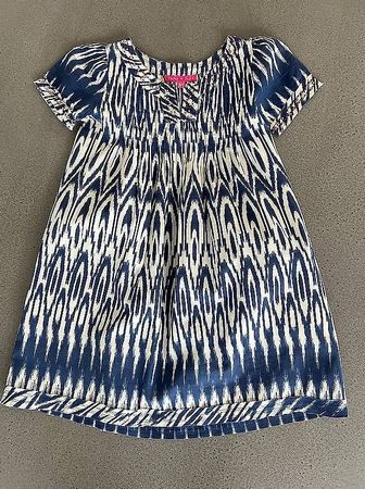 Kleid der Marke Derhy Gr. 128/134