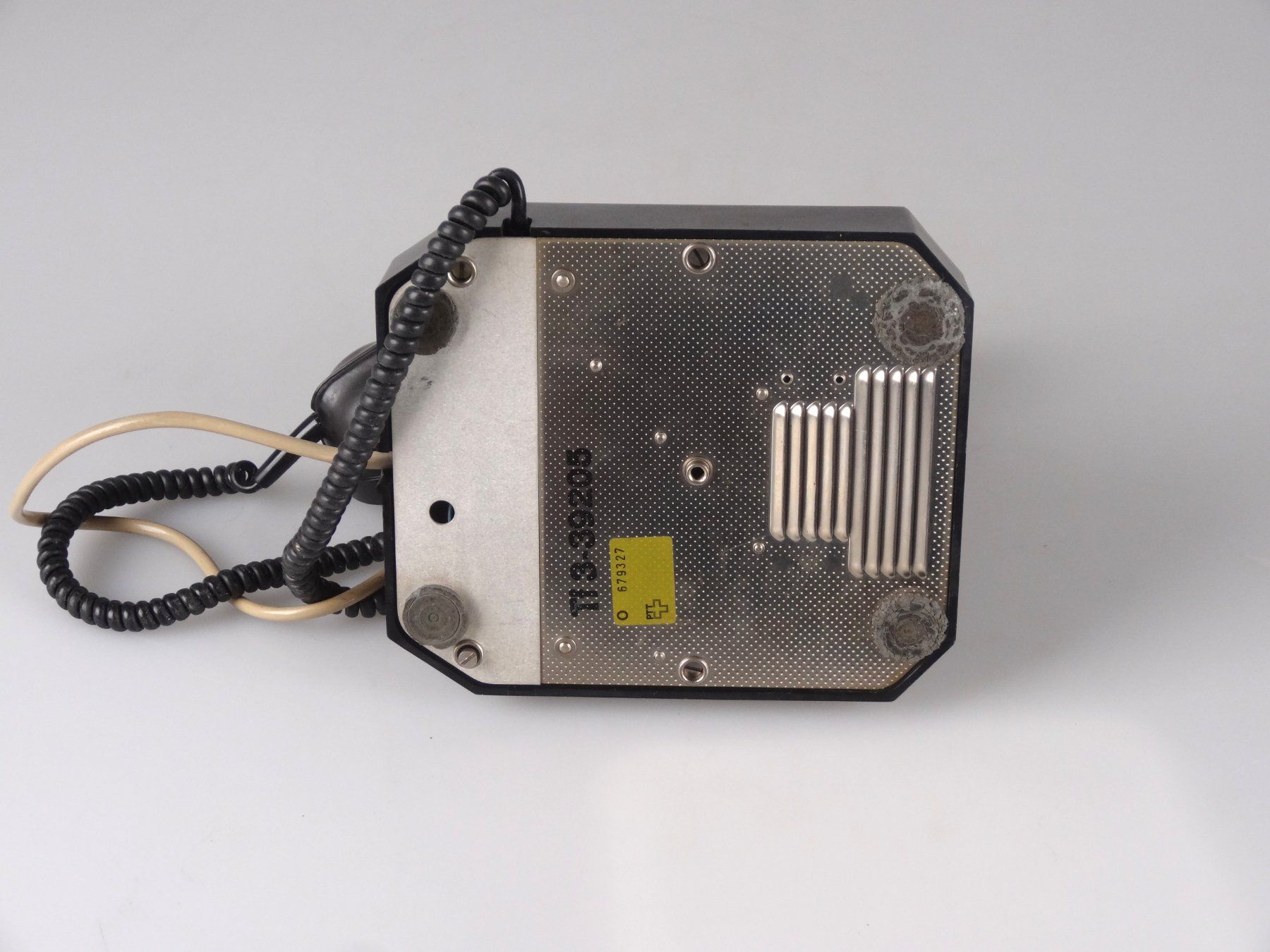 Telefoni: Schwarzes Wählscheibentelefon aus Bakelit – Usato da Volketswil venduto da brockipfannenstil 5