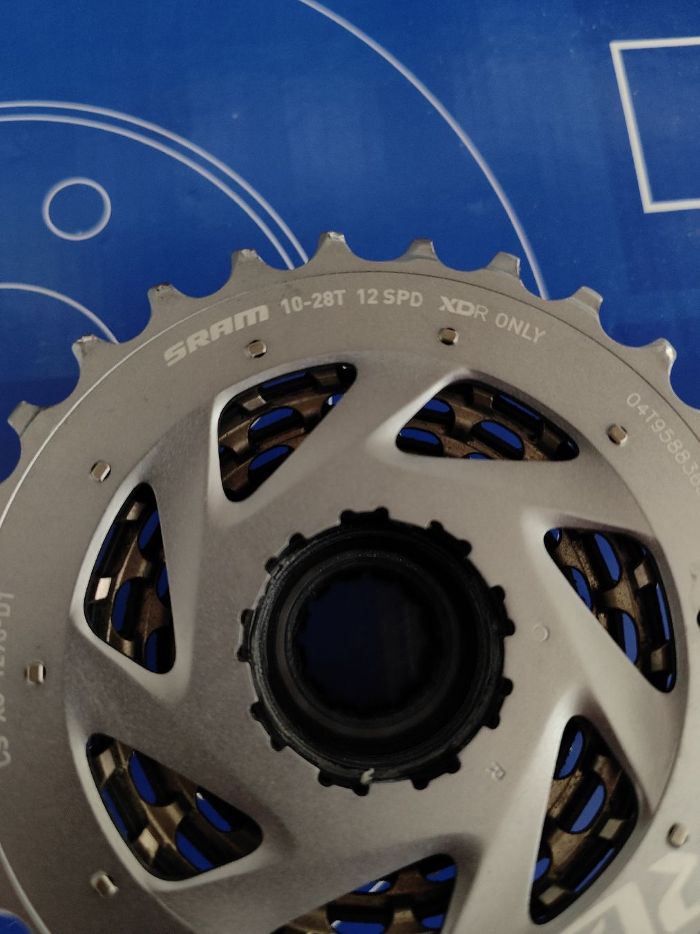 Sram Pezzi di ricambio: Sram Red 22 12-Speed Kassette – Usato da Wollerau venduto da Loriscapirossi 1