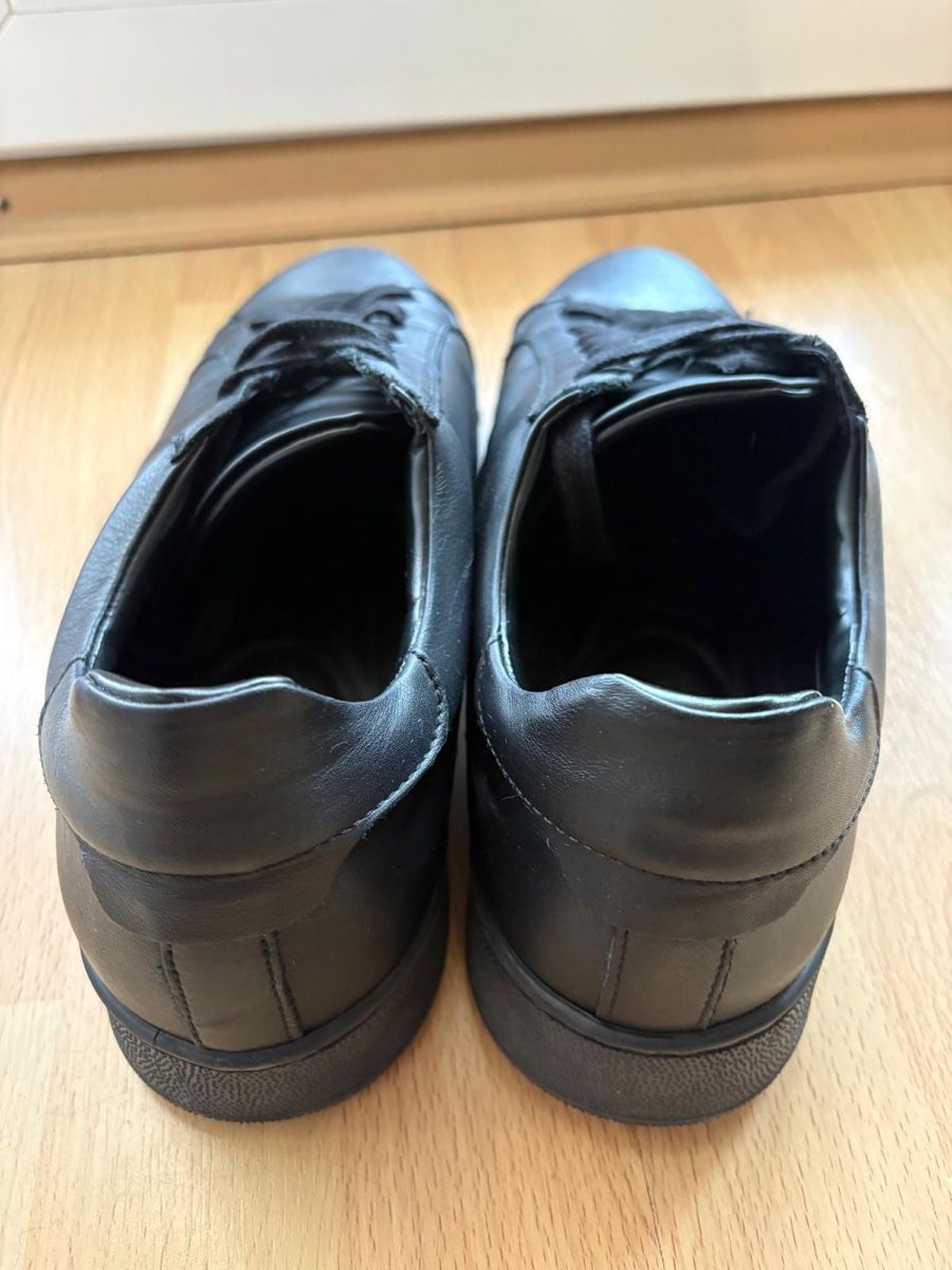 Scarpe da uomo: Sneaker – Usato da Luzern venduto da sof_m7x9 4