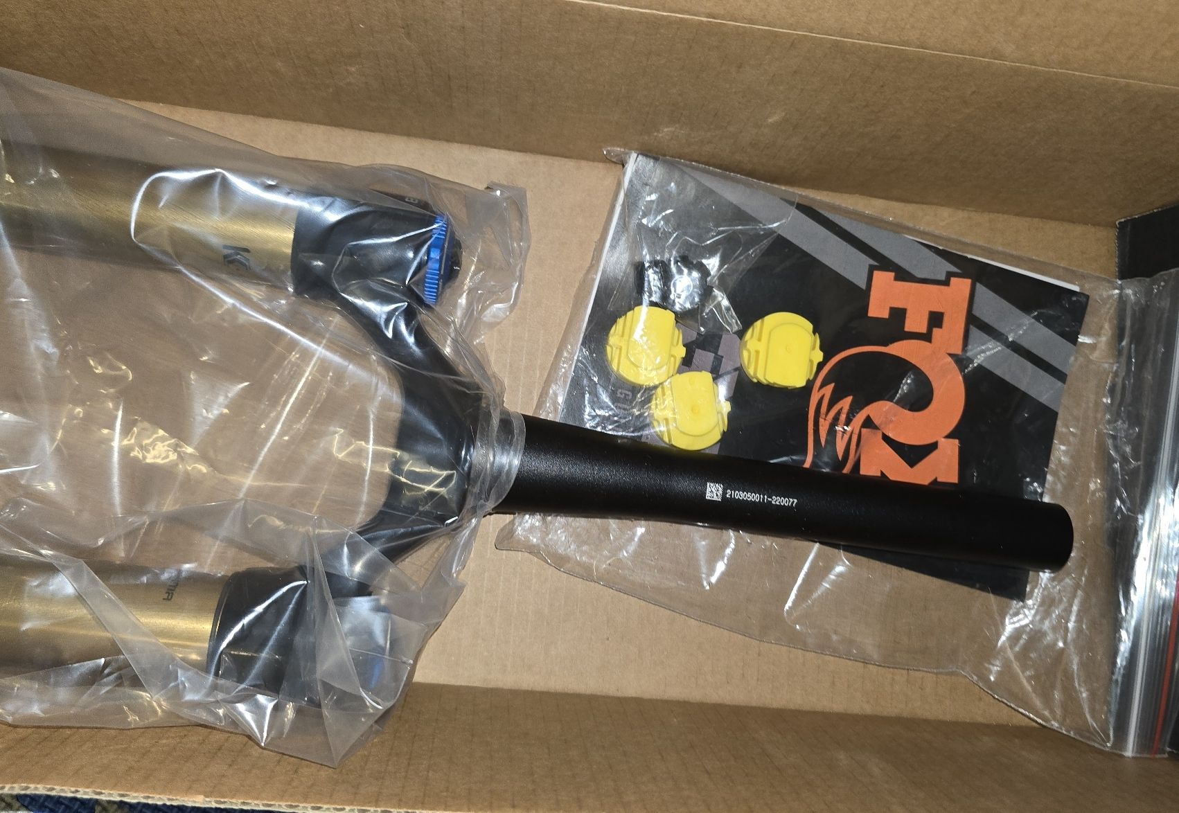 Fox Pezzi di ricambio: FOX FLOAT 27.5" FS e-Bike 38 Grip2 Federgabel – Nuovo e nell'imballaggio originale da Wangs venduto da Restposten.Garage 2