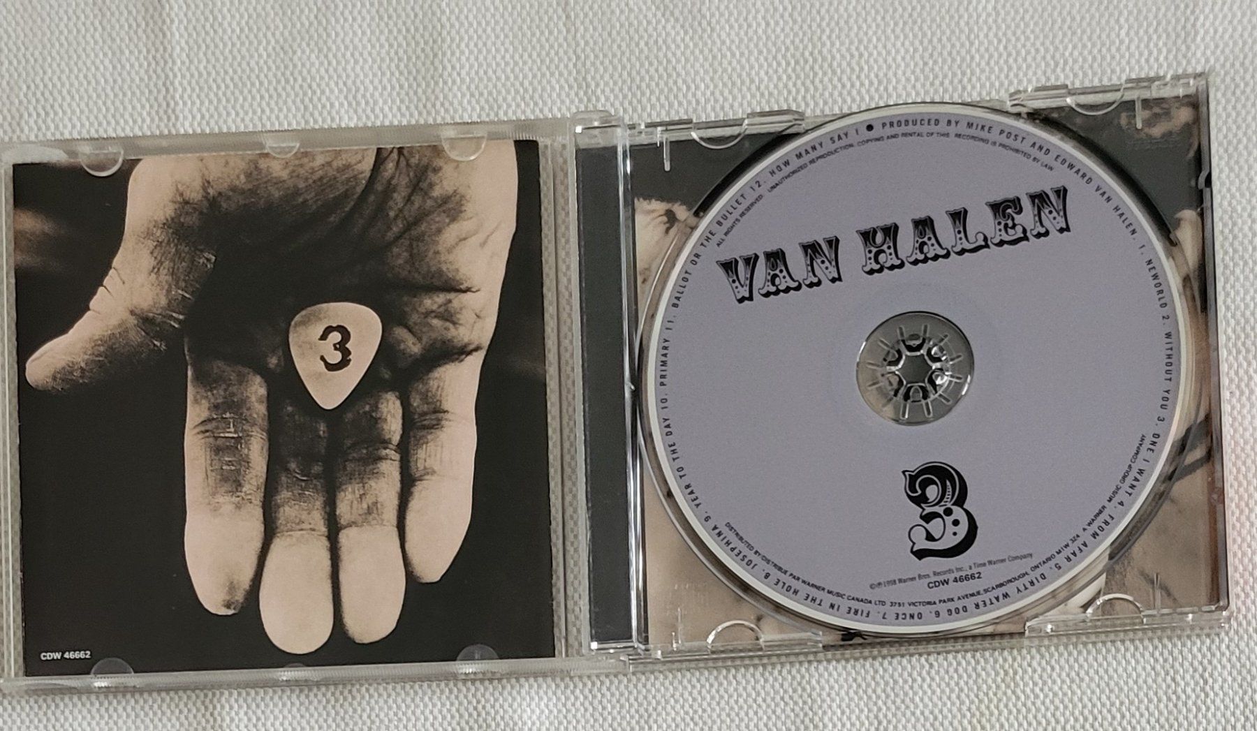 CD: Van Halen - III – Usato da Villars-sur-glane venduto da Epsilonhike 2