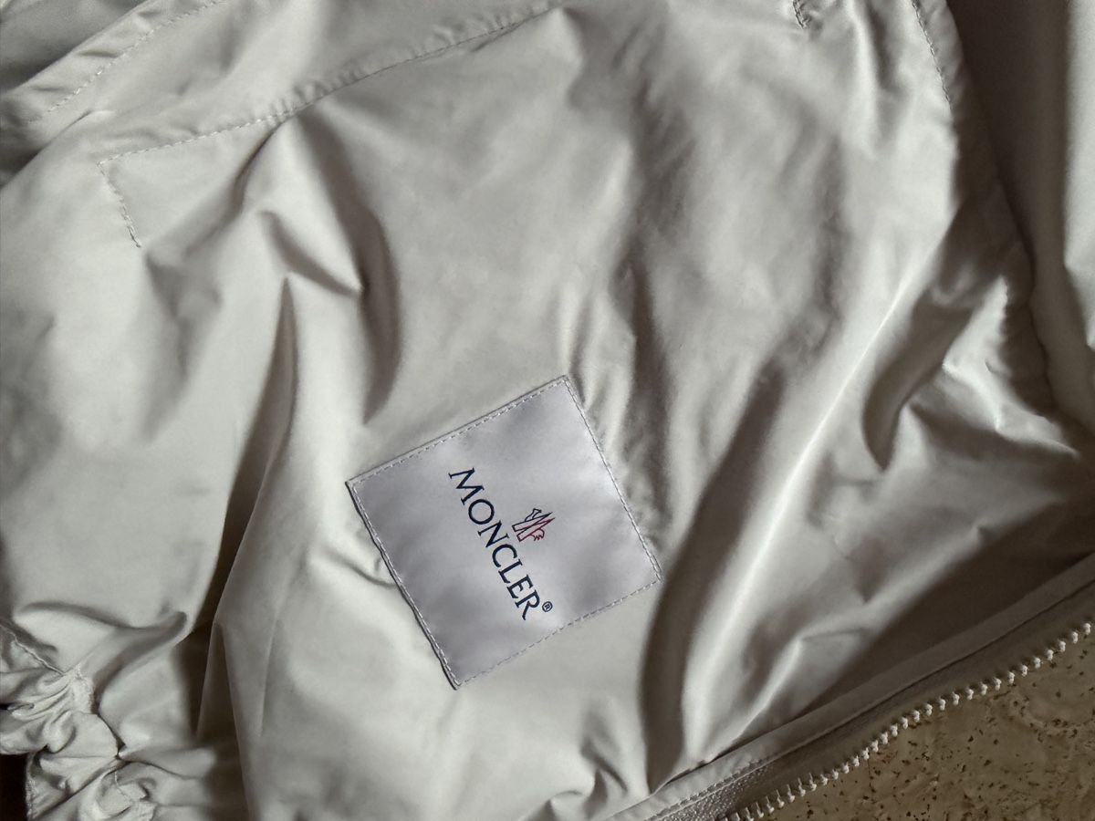 Moncler Giacche: Regenjacke von Moncler – Usato da Buchs SG venduto da Gotschna66 2