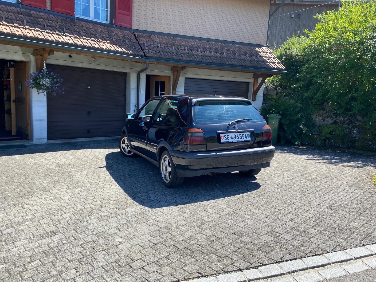 VW Autos: VW Golf 3 GTI 1996 – D'occasion à Müselbach par josila 2