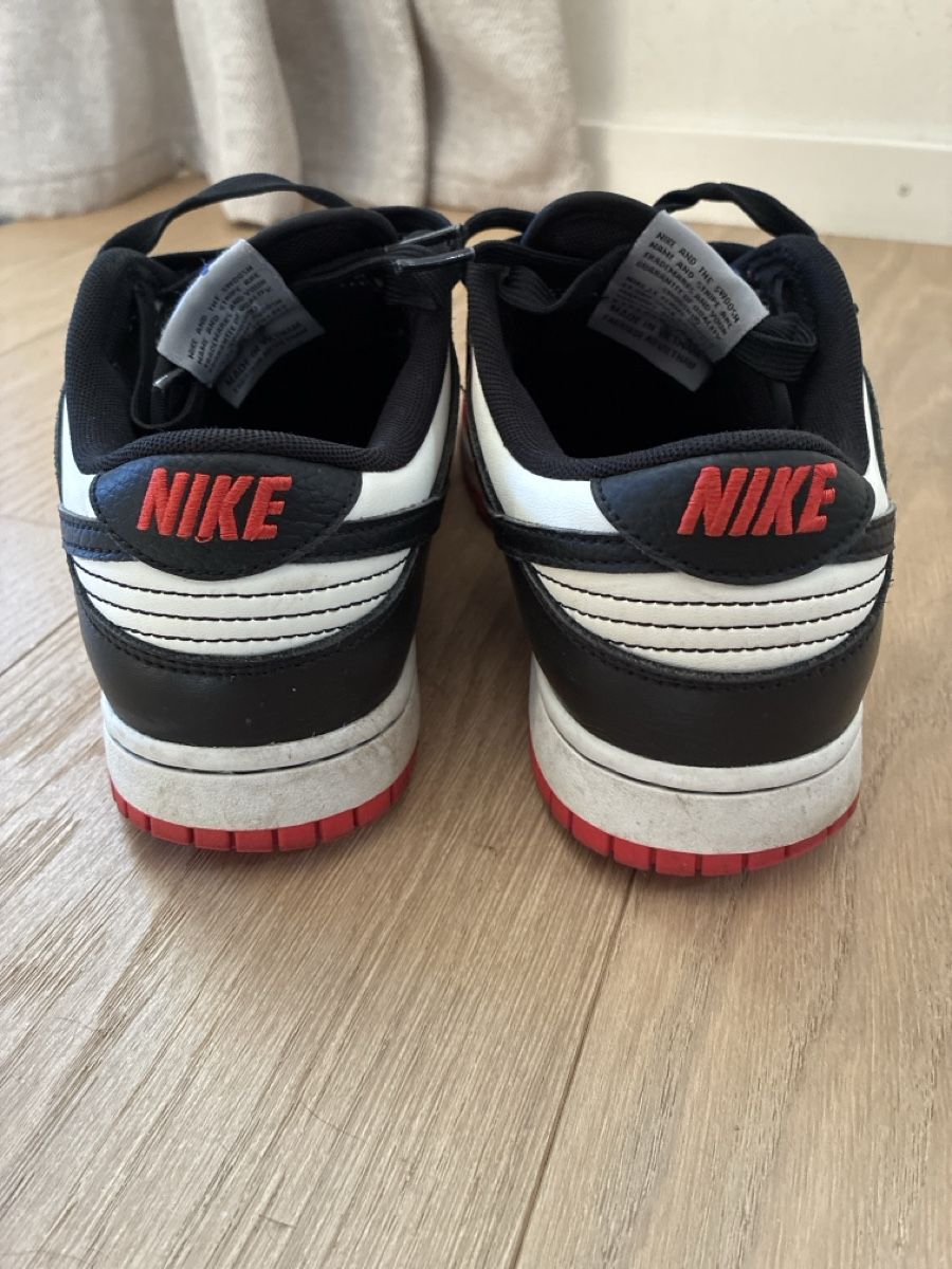 Nike Herrenschuhe: Nike Jordan low Bulls 42 – Gebraucht aus Chavannes-de-Bogis von bmwe12 1