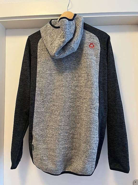 Maglioni & Felpe: Pull – Usato da Satigny venduto da vanne2206 3