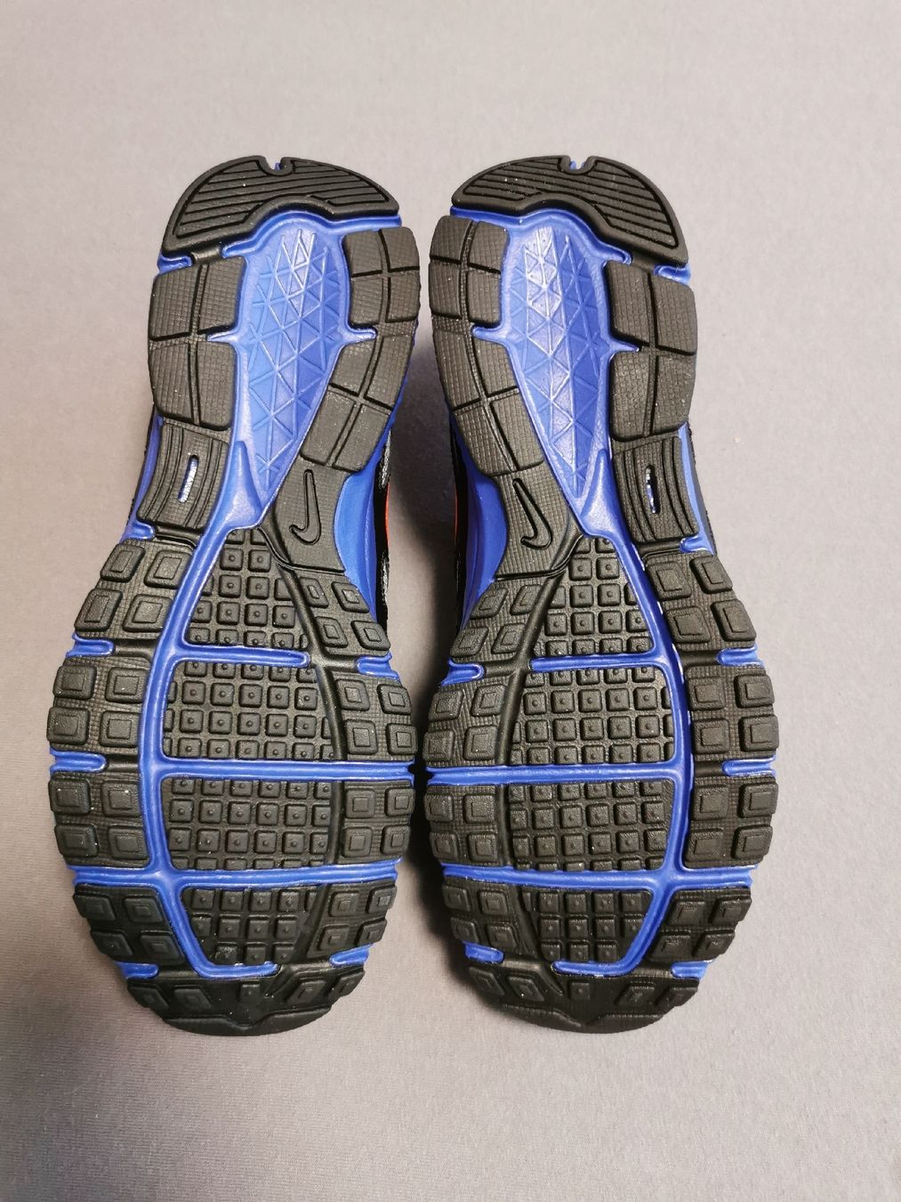 Nike Scarpe da uomo: Nike Revolution GS2 – Nuovo e nell'imballaggio originale da Brislach venduto da haexxxli 3