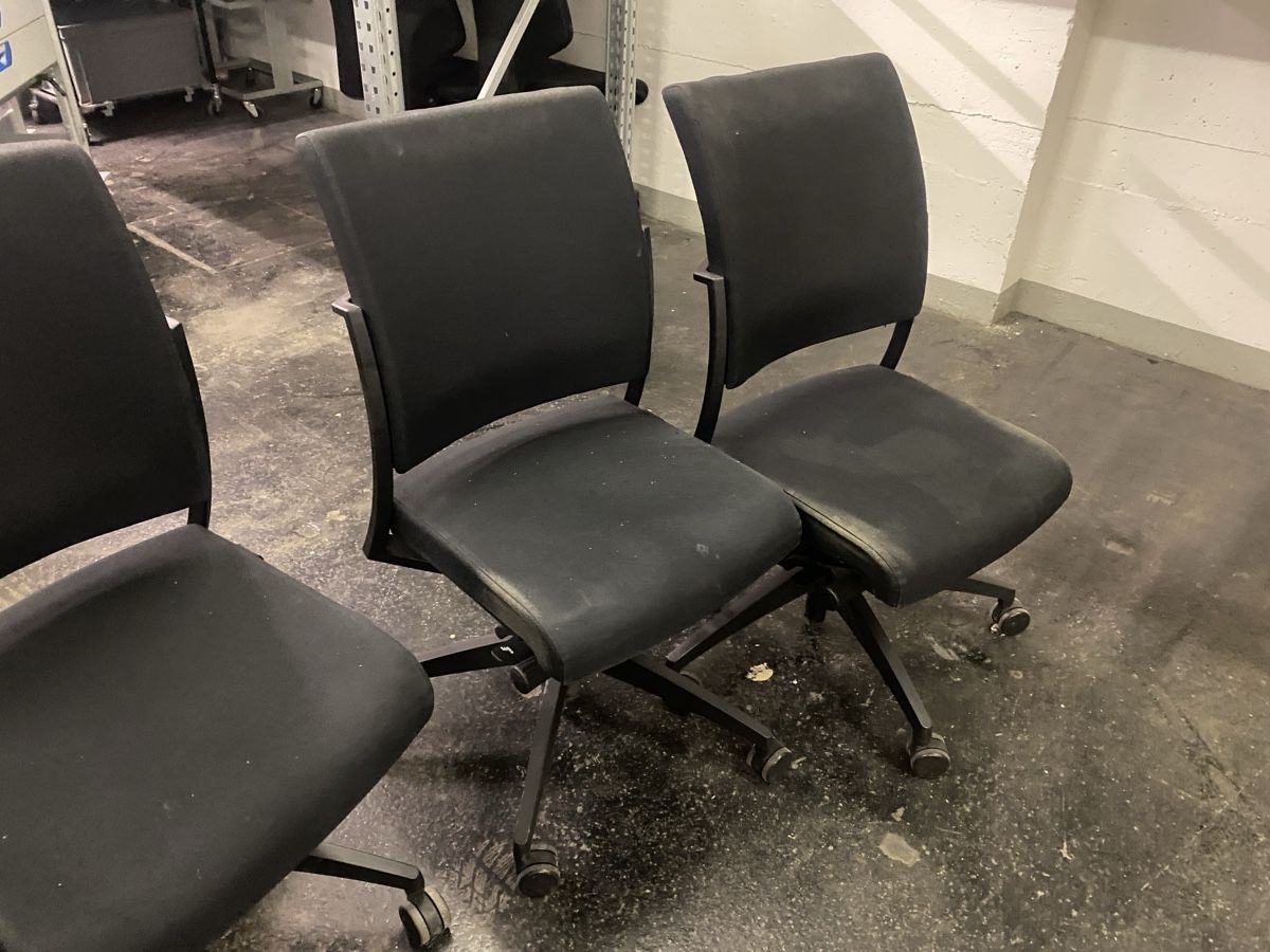 Sitag Sedie: Posten Sitag Bürostühle ab 1.- – Usato da Wabern venduto da HK-Design 3