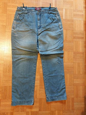 Jeans / Hose, Grösse 23
