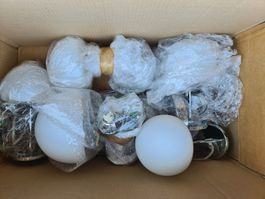 Nachttischlampen 4 kleinere 1 grössere