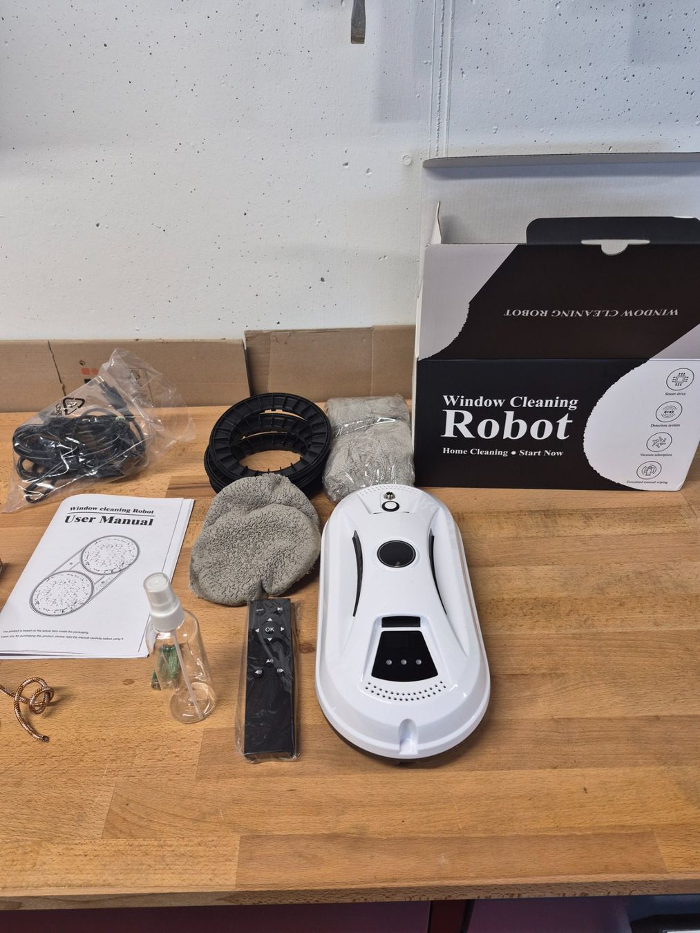 Sonstiges für Haushalt & Wohnen: ROBOT Fensterreiniger – Gebraucht aus Waltenschwil von gianni41 2
