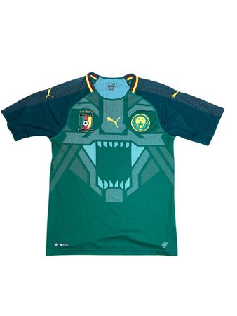 Maillot de foot Cameroun Puma, Taille M, très bon état
