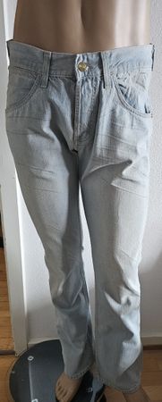 Neue Wrangler Jeans 4RRB, helle Waschung, Gr. 32/34