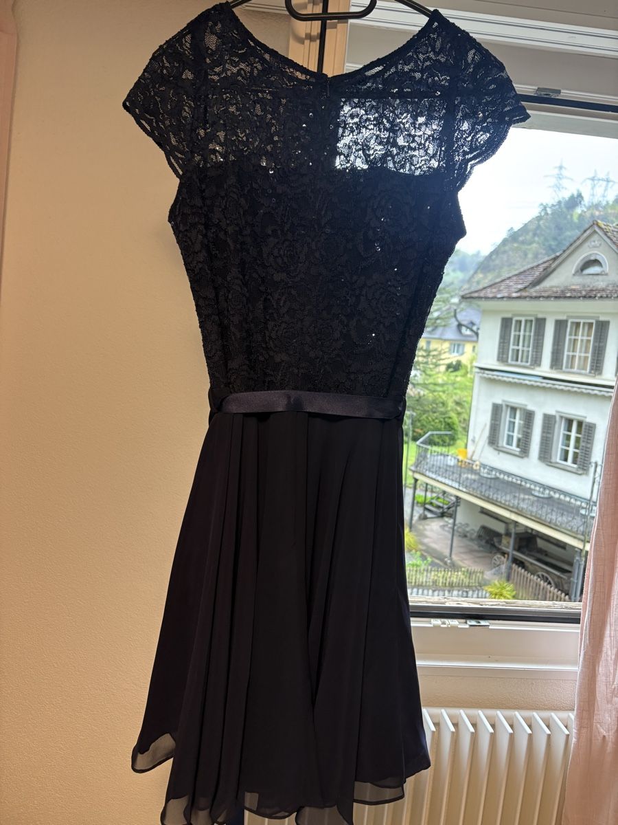 Vestiti: Swingkleid – Usato da Allschwil venduto da f1onq 2