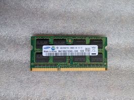 RAM 4GB 2Rx8 PC3