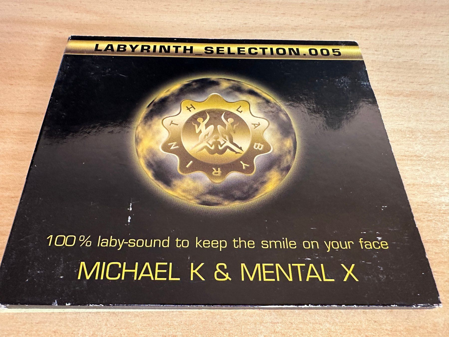 CD: Michael K & Mental X – Labyrinth_Selection.005 – Usato da Rikon im Tösstal venduto da Alpenmutz