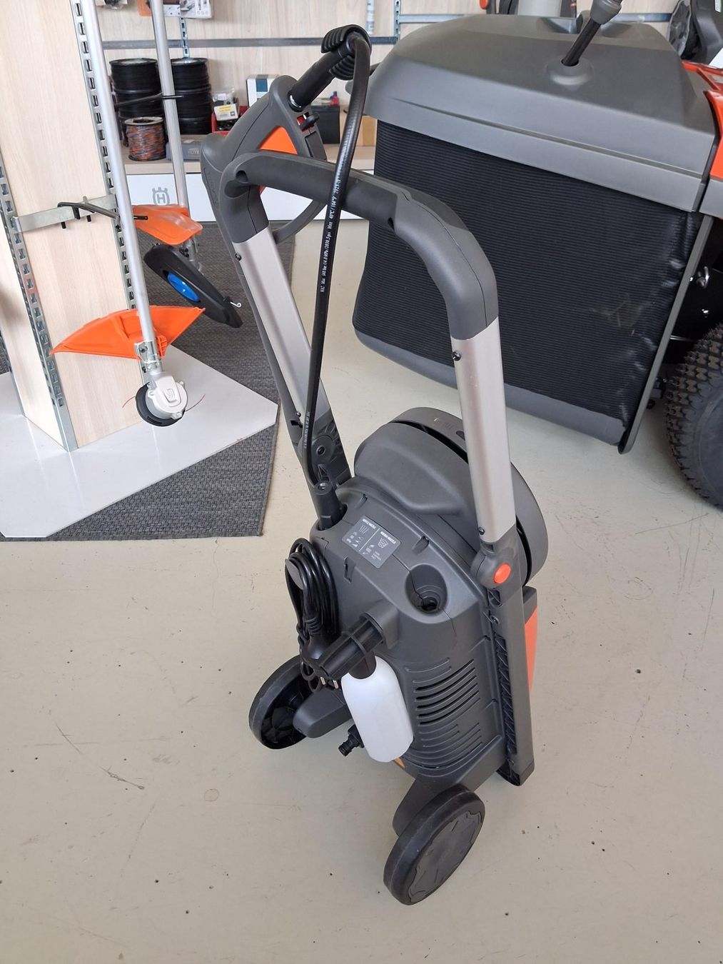 Tutte le macchine: Husqvarna PW 240 NEU !!! – Usato da Hünikon venduto da kleigese 3