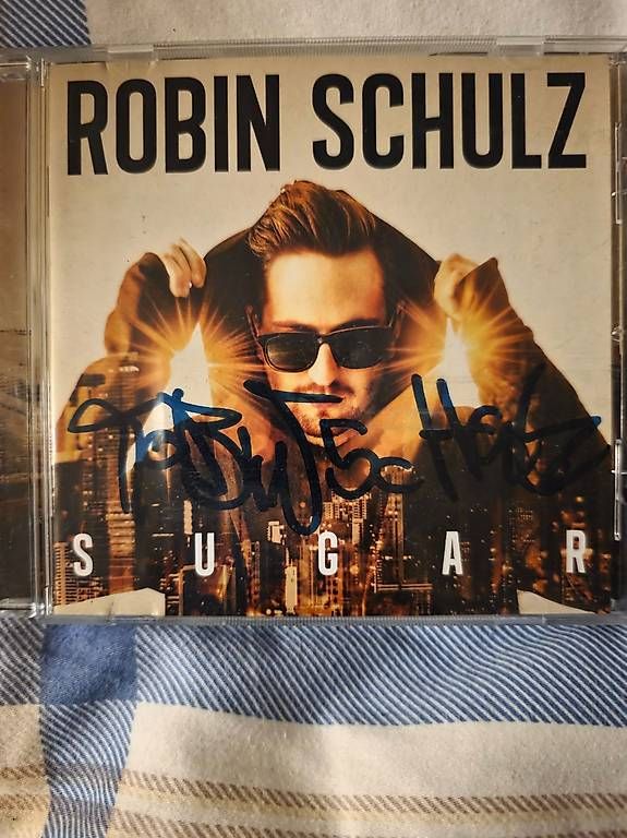 CD: Robin Schulz Sugar - Album mit original Autogramm – Usato da Roggwil BE venduto da val_cqv7