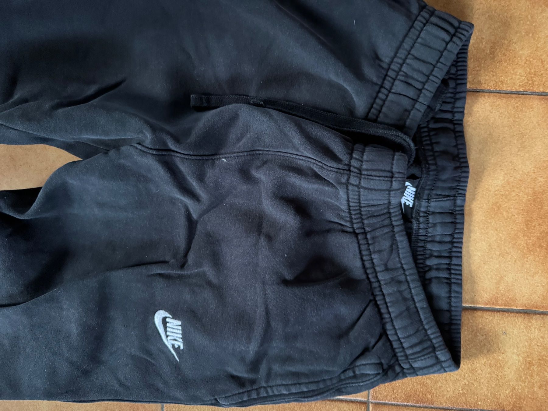 Pantaloni: Deux bas training Taille S Caro – Usato da Veyrier venduto da Kimedovapa_1 1