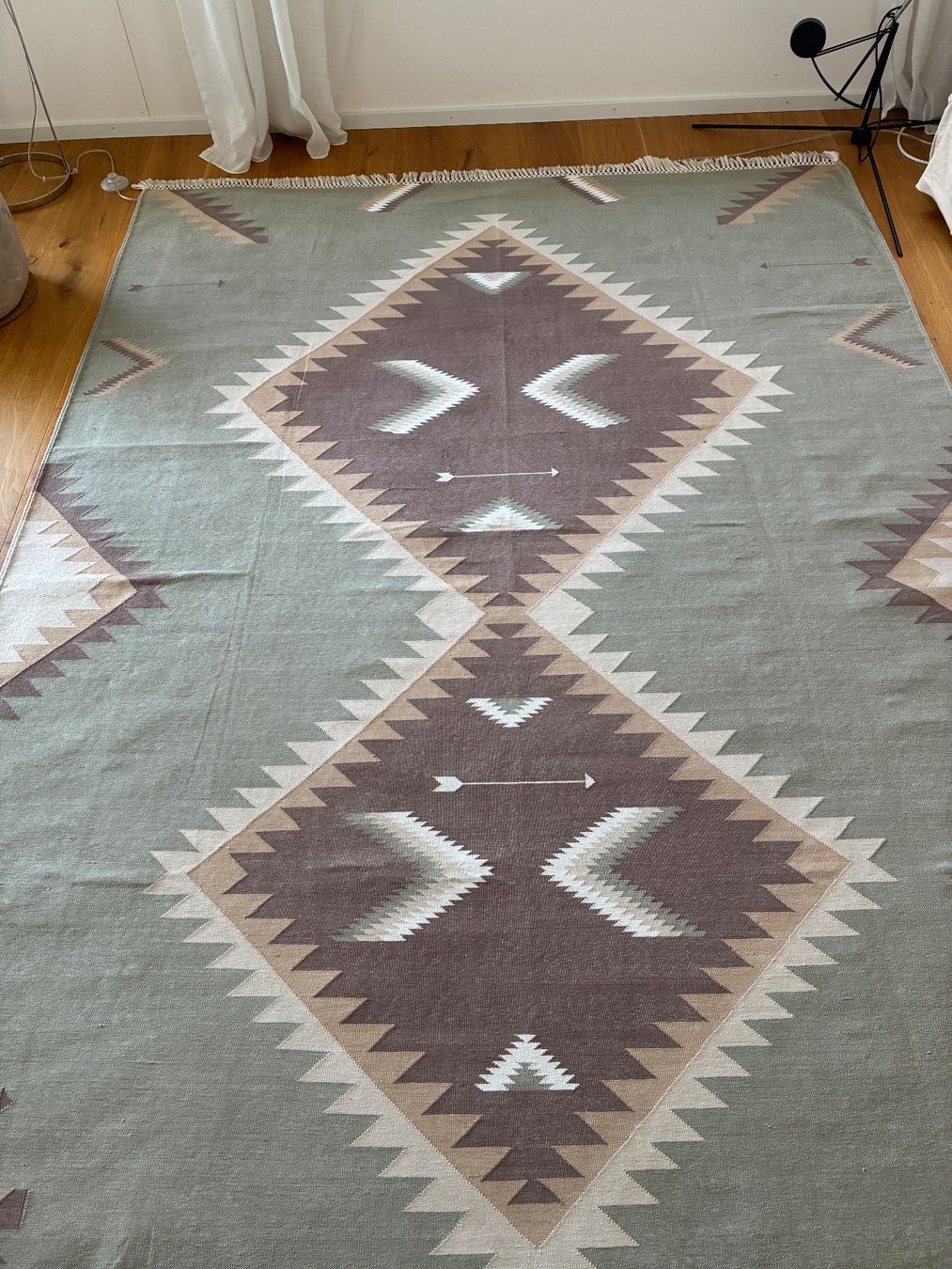 Teppiche: Teppich NAVAJO olive – Gebraucht aus Hausen am Albis von Miles15 1