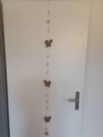 Dekogirlande mit Schmetterlingen