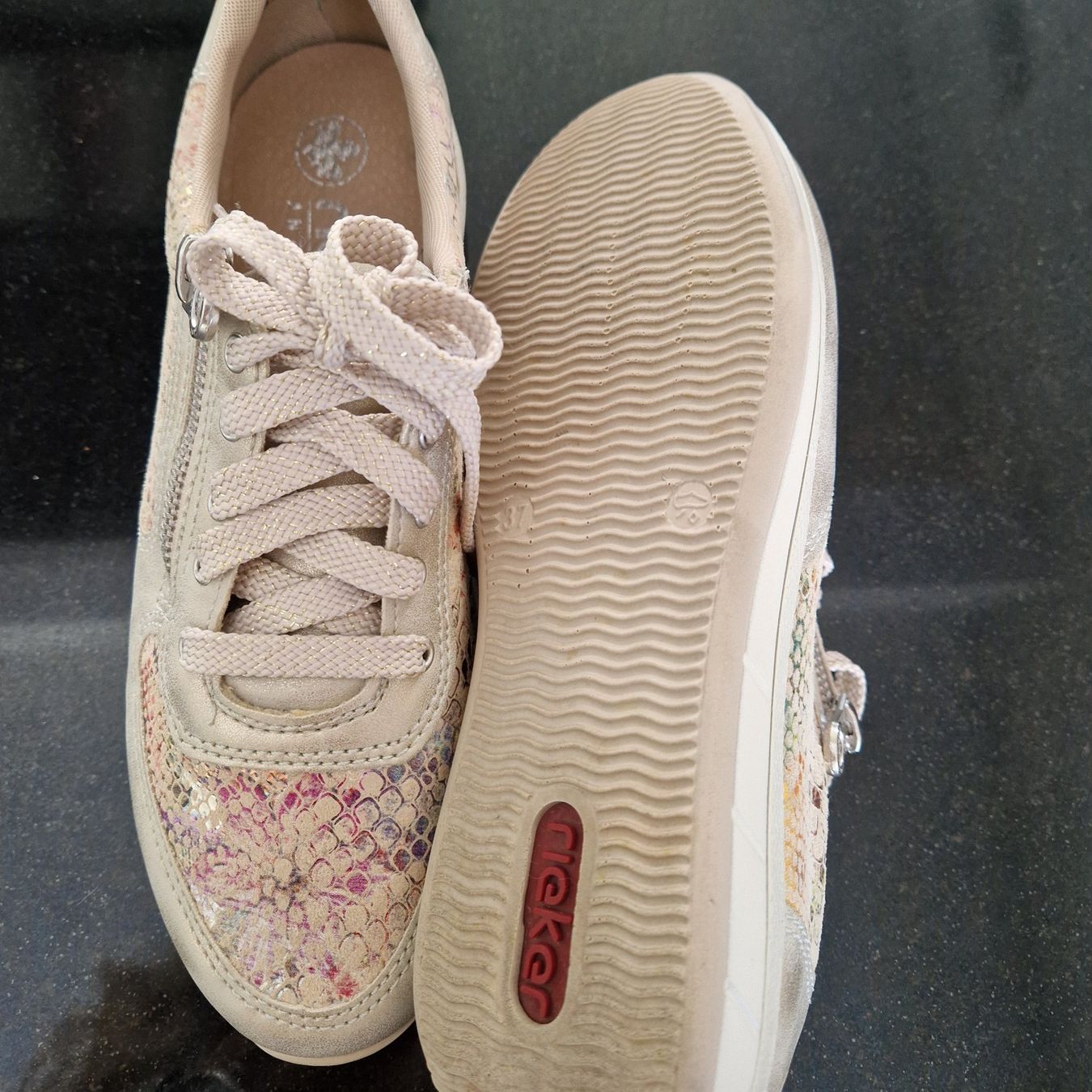 Rieker Damenschuhe: Rieker Sneaker, Gr. 37, Gold – Gebraucht aus Gränichen von sunchi07 3