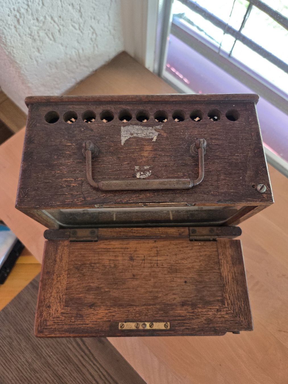 Mesurer: Antikes Amperemeter – D'occasion à Rickenbach Sulz par Kodachrom 3